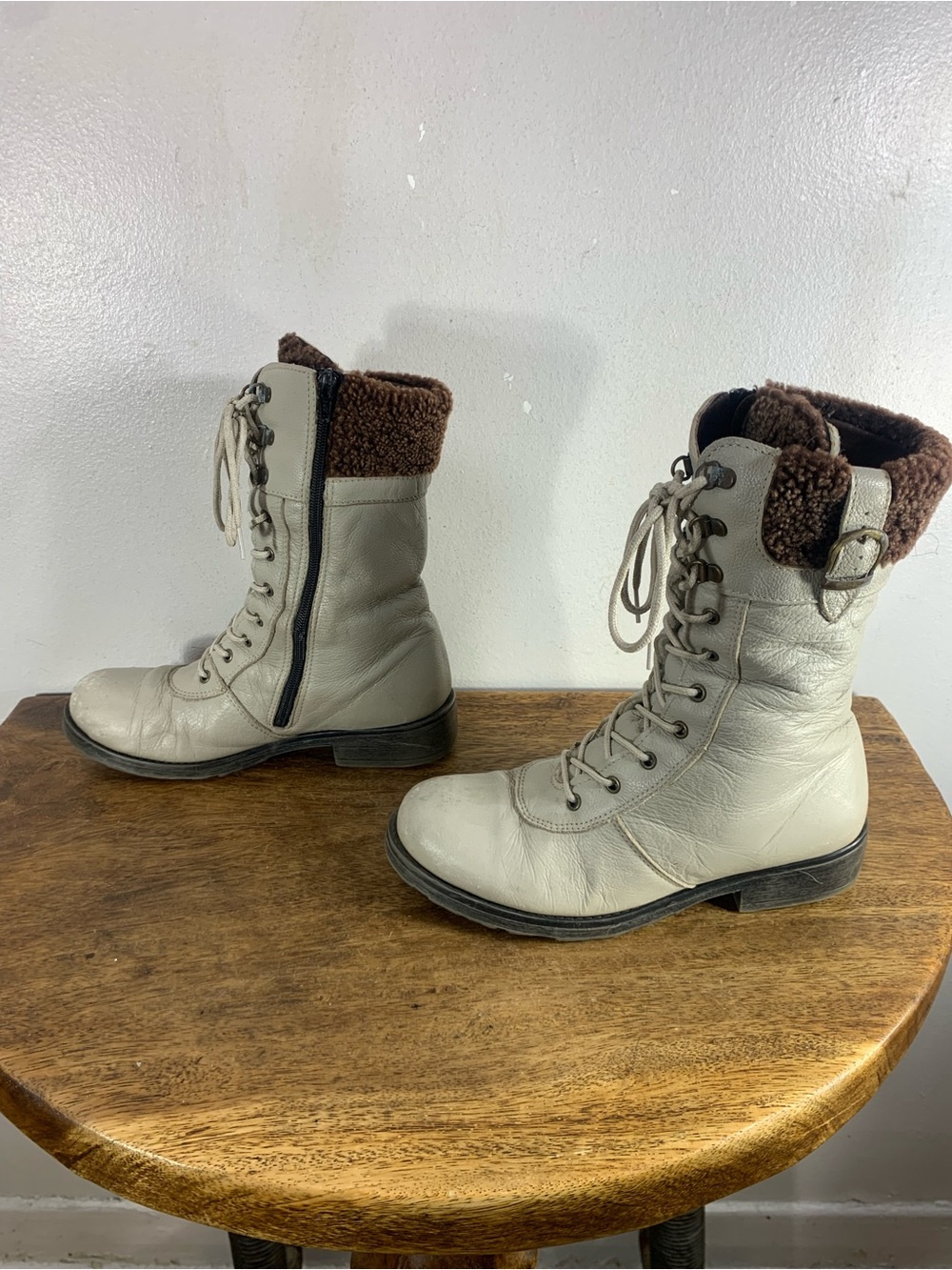 Saute mouton 90s lace up combat style Winter waterproof leather boots